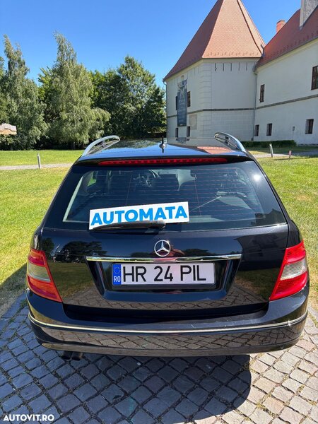 Mercedes-Benz C 220